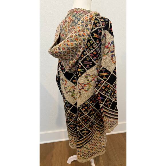 Elegant Black and Cream Hooded Cardigan - Picture 4 of 8